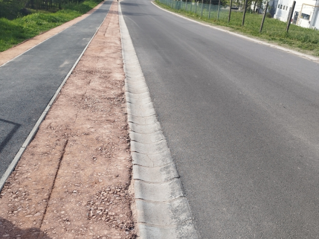Cserkút, Batvölgyi út járda építés